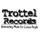 
	"2016-tól újra átálltam a bakelitkiadásra" - Idén harmincéves a Trottel Records
