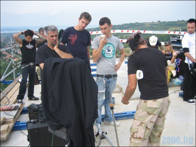  (Copyright: Hooligans)