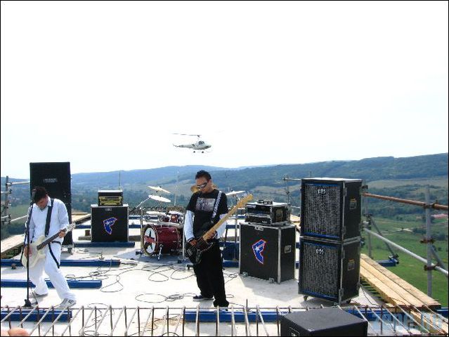  (Copyright: Hooligans)