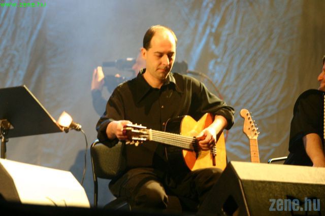  (Copyright: Sir Oesh)