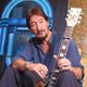 Chris Rea márciusban fél napot tölt Budapesten