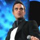Kellemetlen hibát követett el Robbie Williams, de gyorsan feltalálta magát