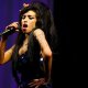 Meglepő! Cáfolják az Amy Winehouse-ról szóló pletykákat