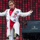 
	Ezért mondta le két koncertjét Elton John
