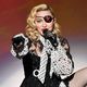
	Gyors felépülést kívánunk - Madonna lemondta három koncertjét
